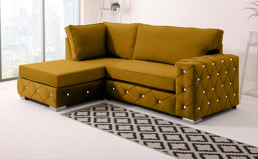 Milton Lounge Fullback - Facing Left + Diamonds