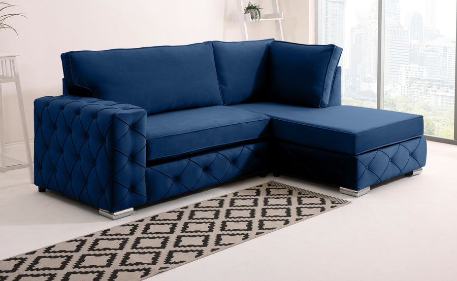 Milton Lounge Fullback - Facing Right