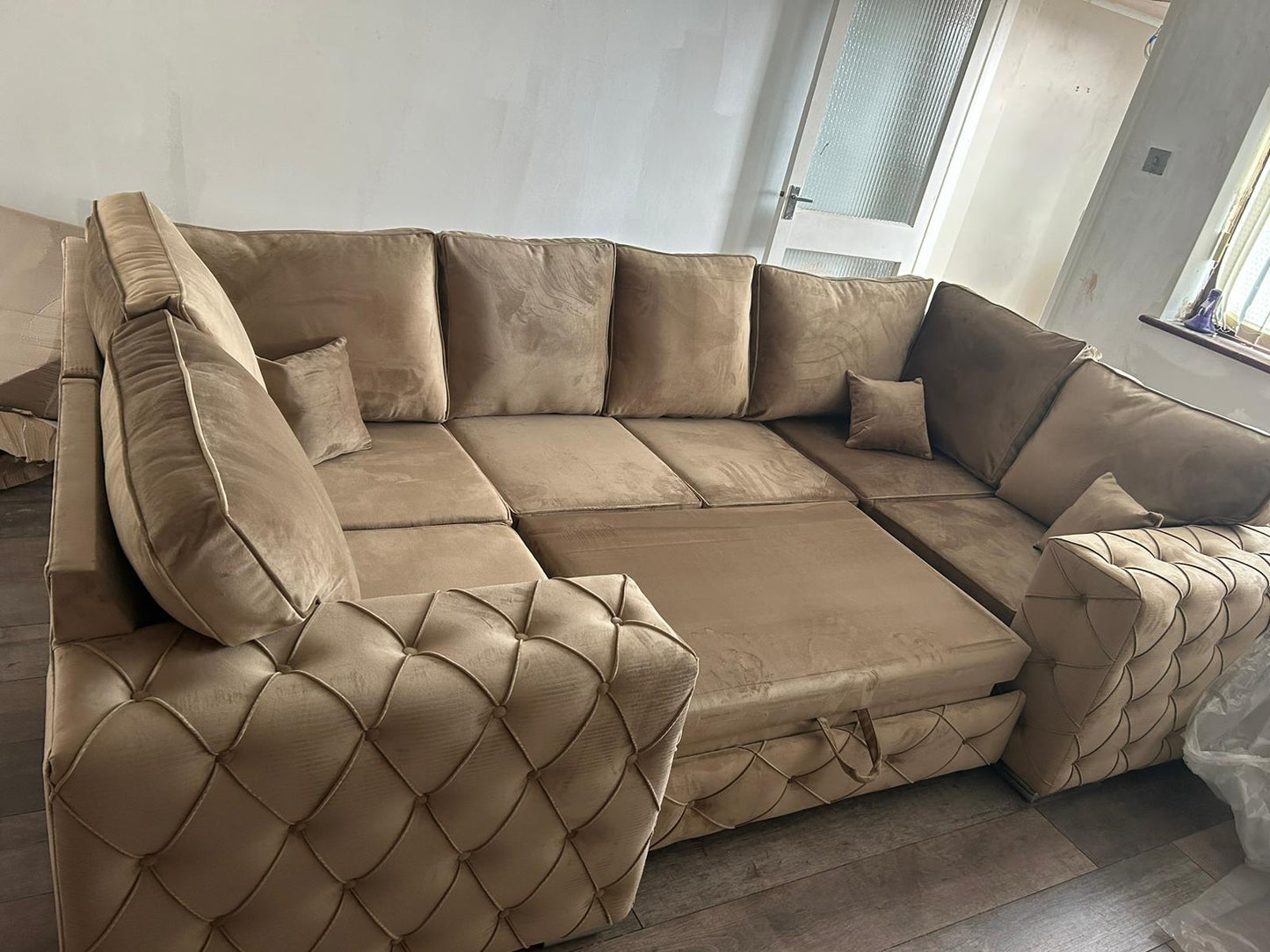 WhatsApp Image 2023-05-10 at 18.15.13 (1)