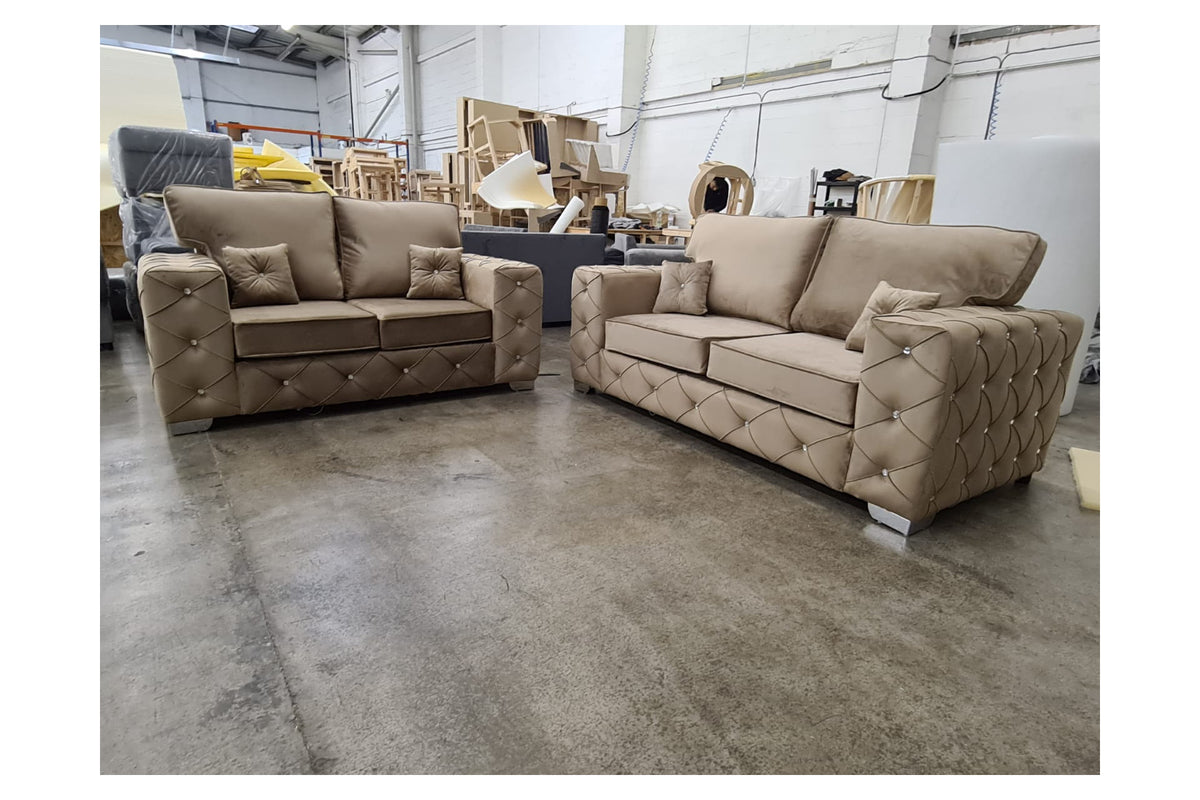 3+2 Mink Milton