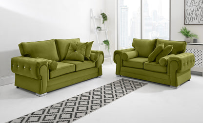 Verona Plush 3+2 Fullback + Extra Cushions + Diamonds