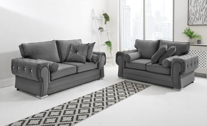 Verona Plush 3+2 Fullback + Extra Cushions + Diamonds