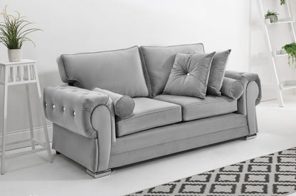 Verona Plush 3+2 Fullback + Extra Cushions + Diamonds