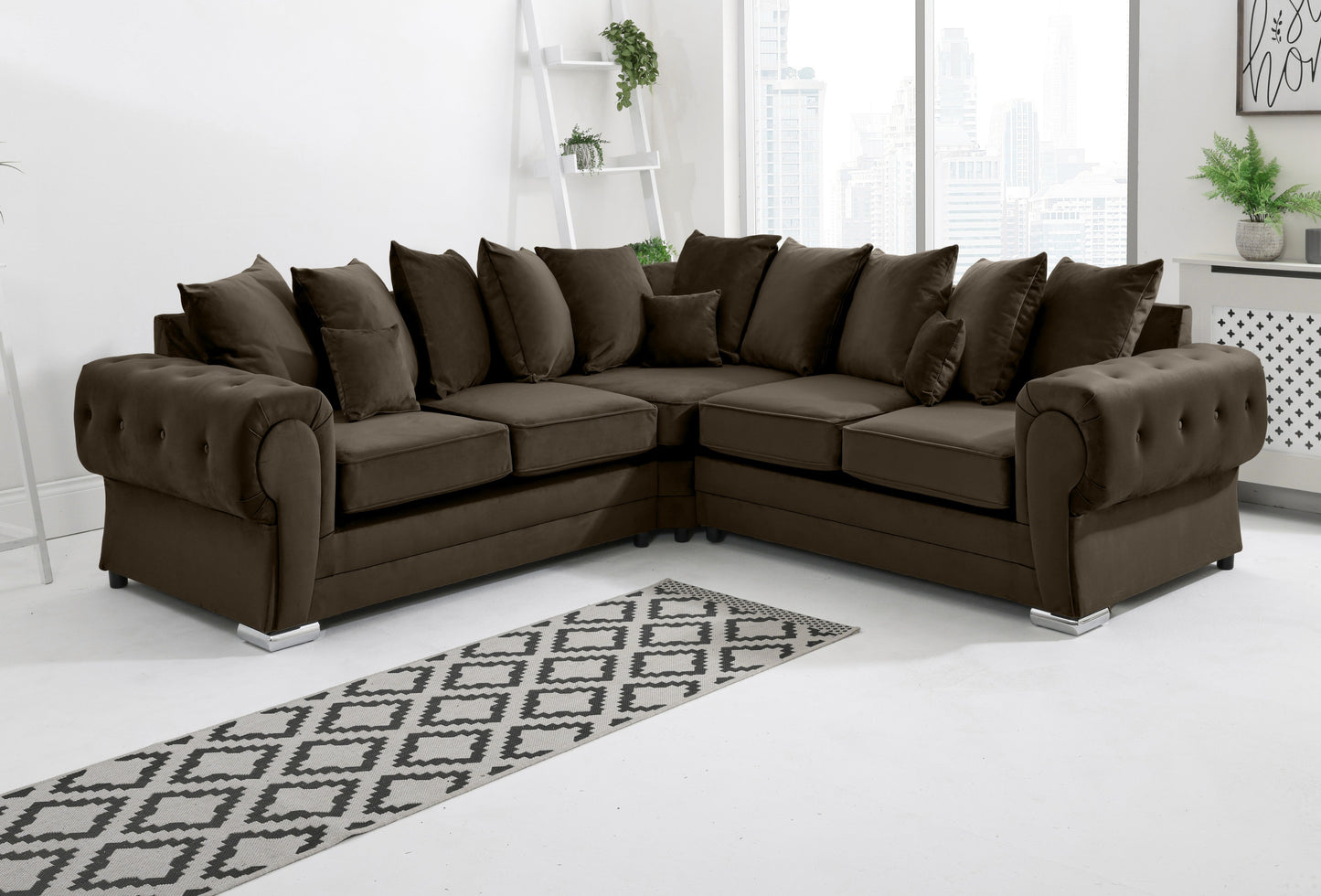 Verona Plush Corner Scatterback