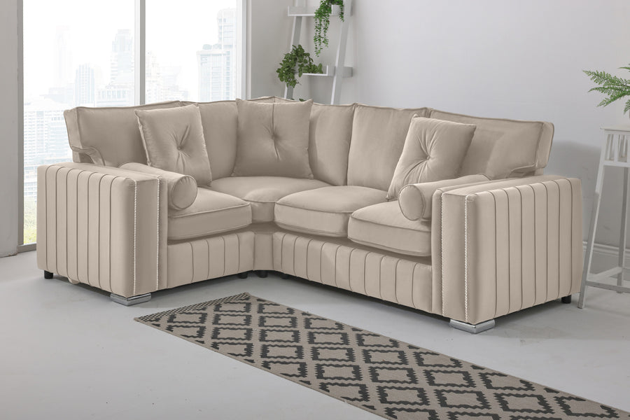 Layla Corner Fullback - 1c2 + Bolster / Buttoned Cushions