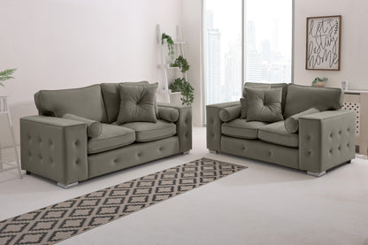Howard 3+2 Fullback  + Bolster / Buttoned Cushions