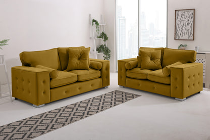 Howard 3+2 Fullback  + Bolster / Buttoned Cushions