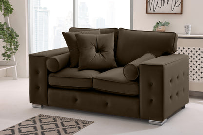 Howard 3+2 Fullback  + Bolster / Buttoned Cushions