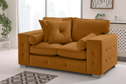 Howard 3+2 Fullback  + Bolster / Buttoned Cushions