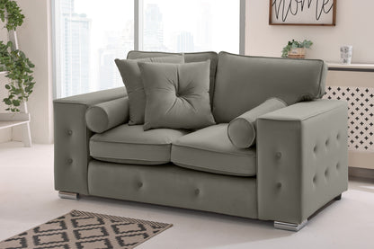 Howard 3+2 Fullback  + Bolster / Buttoned Cushions
