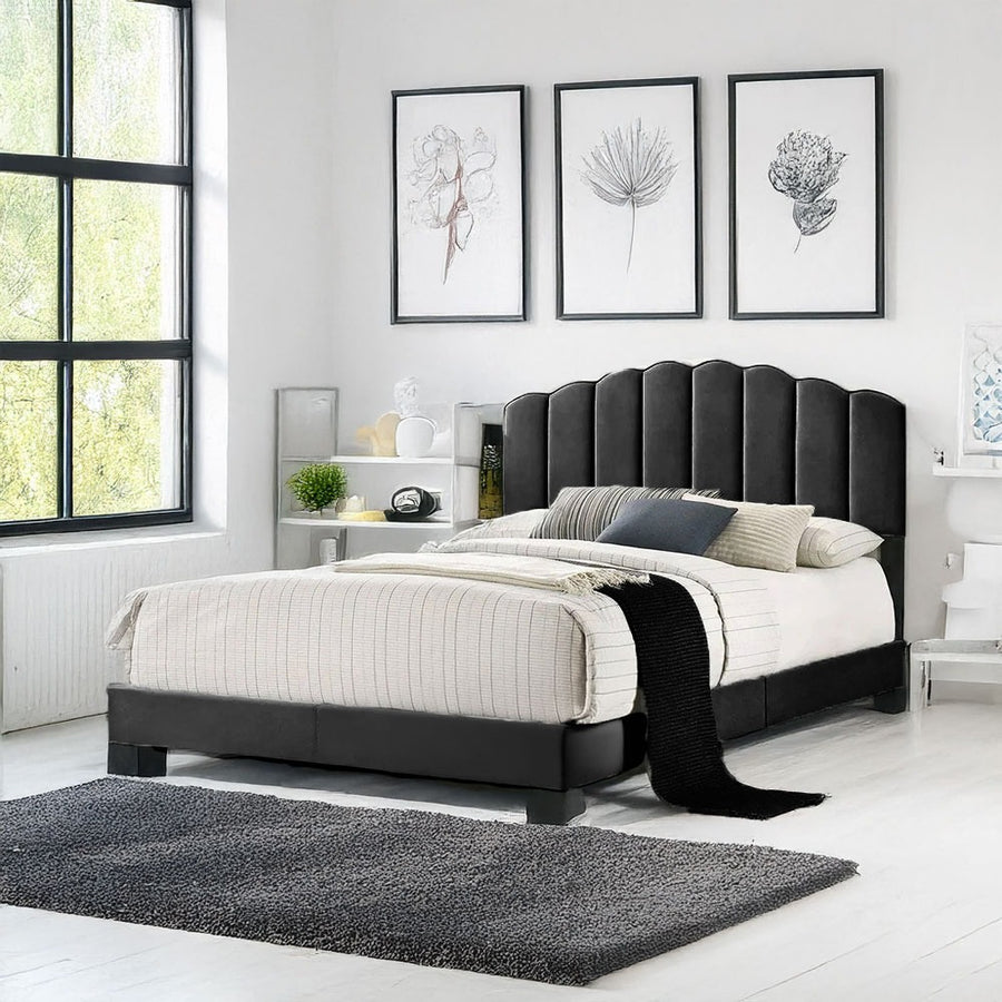 Lisbon Scalloped Bed