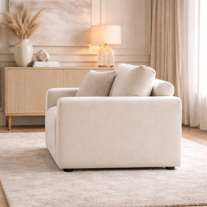 Chicago Loveseat